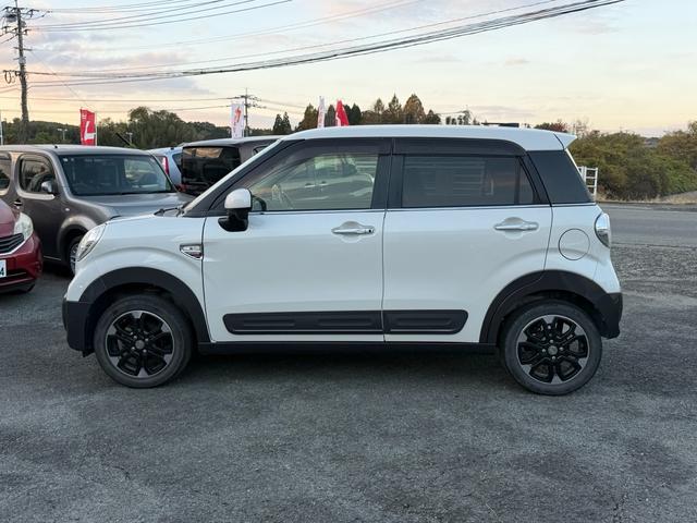 キャスト アクティバＧ　ＳＡＩＩ　ナビ　フルセグ　バックカメラ　Ｂｌｕｅｔｏｏｔｈ　ドライブレコーダー　ＣＤ＆ＤＶＤ再生　アイドリングストップ　スマートキー　オートライト　純正アルミ　ＬＥＤヘッドライト　フォグランプ　ＨＤＭＩ　ＵＳＢ（8枚目）