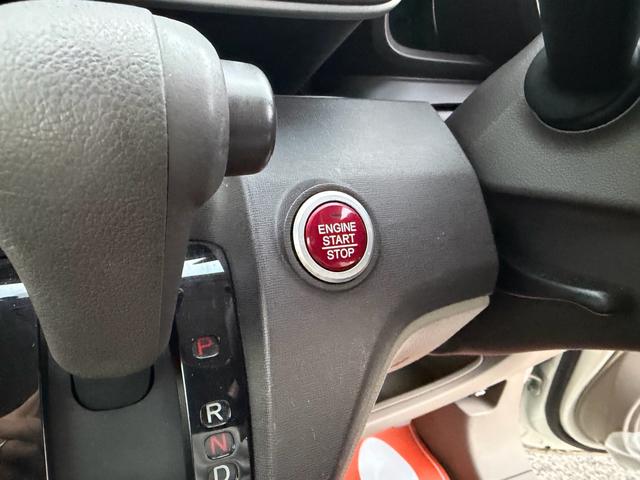 Ｎ－ＯＮＥ Ｇ　ＥＴＣ　純正ＣＤオーディオ　レベリングライト　アイドリングストップ　スマートキー　Ｗエアバック　スペアキー付き　ボディコーティング付き（22枚目）