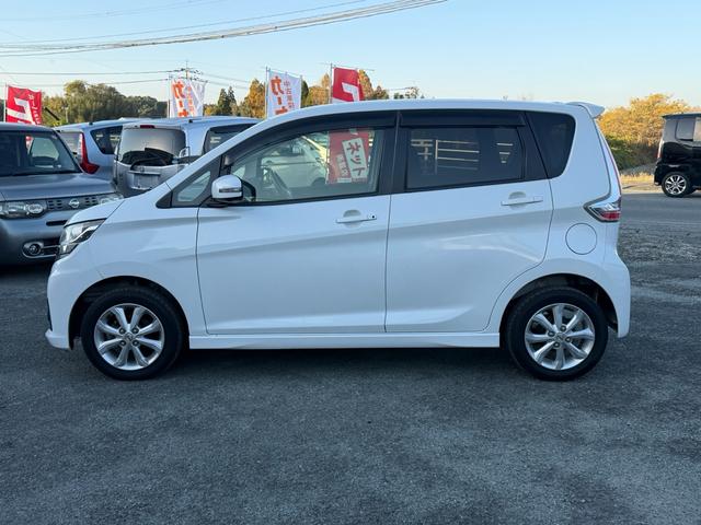 デイズ ハイウェイスター　Ｘ　後期型　オートハイビーム　エマージェンシーブレーキ　アラウンドビューモニター　ボディコーティング施工　バックカメラ　オートライト　アイドリングストップ　スマートキー　純正ＣＤオーディオ　純正アルミ（8枚目）