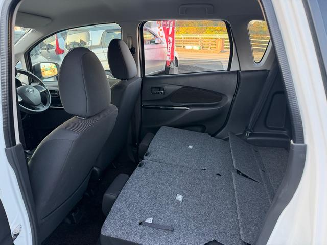 デイズ ハイウェイスター　Ｘ　後期型　オートハイビーム　エマージェンシーブレーキ　アラウンドビューモニター　ボディコーティング施工　バックカメラ　オートライト　アイドリングストップ　スマートキー　純正ＣＤオーディオ　純正アルミ（36枚目）