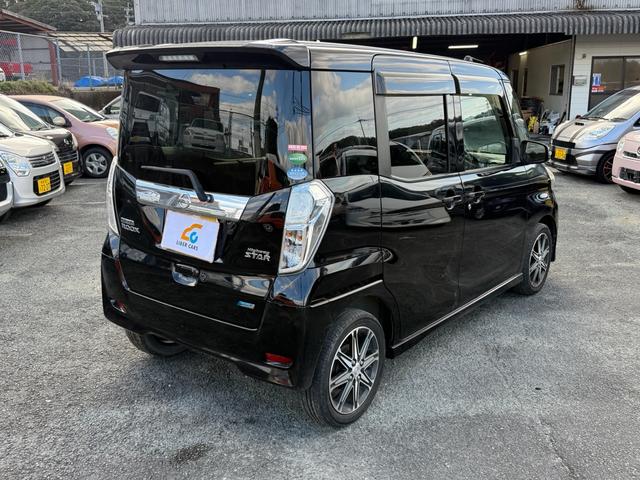 ���X�́u���R�ȎԑI�сv�����b�g�[�ɂ��Ă���A��������ȂǕs���Ȏv����������悤�Ȉ��͂̂���c�Ƃ͈�؂������܂���I