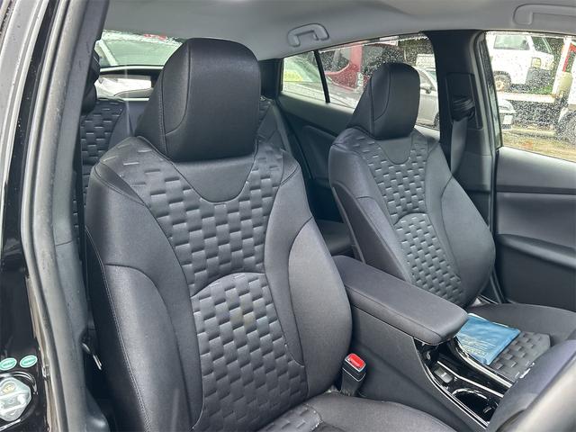 プリウスPHV Sナビパッケージ ドライブレコーダー クリアランスソナー レーンアシスト オートクルーズコントロール 衝突被害軽減システム バックカメラ ナビ TV アルミホイール オートマチックハイビーム オートライト(38枚目)