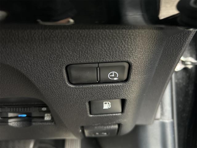 プリウスPHV Sナビパッケージ ドライブレコーダー クリアランスソナー レーンアシスト オートクルーズコントロール 衝突被害軽減システム バックカメラ ナビ TV アルミホイール オートマチックハイビーム オートライト(55枚目)