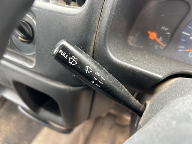 キャリイトラック ＫＵ　４ＷＤ　ＭＴ　エアコン（7枚目）