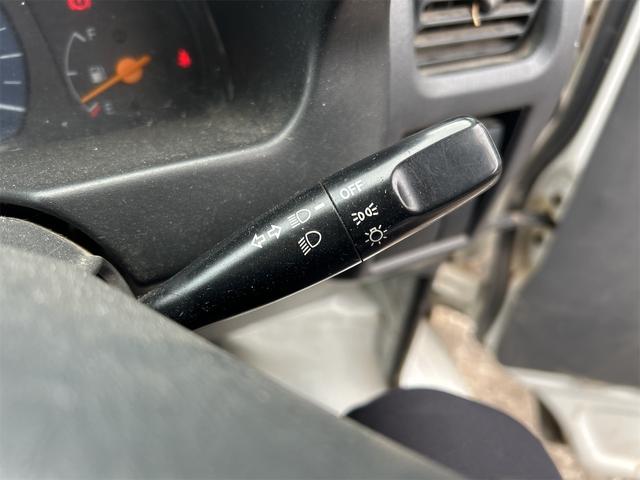 キャリイトラック ＫＵ　４ＷＤ　ＭＴ　エアコン（8枚目）