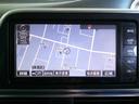 シエンタ ハイブリッドＧ　ＬＥＤライト　Ｂカメラ　地デジ　ＤＶＤ　キーフリー　スマキー　横滑り防止システム　メモリナビ　ナビＴＶ　ウォークスルー　ＥＴＣ　イモビライザー　運転席エアバック　アルミホイール　フルオートエアコン（6枚目）