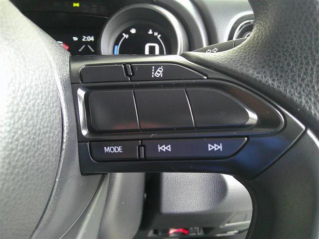 ヤリス G バックモニタ- 誤発進抑制機能 ドライブレコーダ スマートキー 盗難防止装置 LEDヘッドライト 横滑り防止機能 キーレス ETC オートエアコン ABS 運転席エアバック サイドエアバッグ 記録簿有(9枚目)