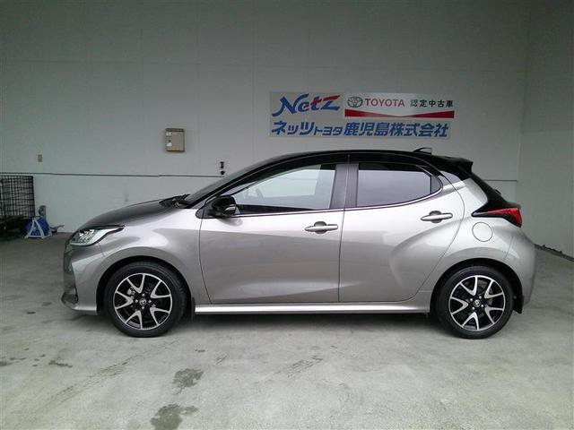 ヤリス ハイブリッドZ PCS 整備記録簿 AW Bカメラ ナビ付 LEDランプ スマキー ETC付き メディアプレイヤー接続 VSC パワステ クルコン カーテンエアバック キーフリー ABS イモビ エアコン メモリナビ(2枚目)