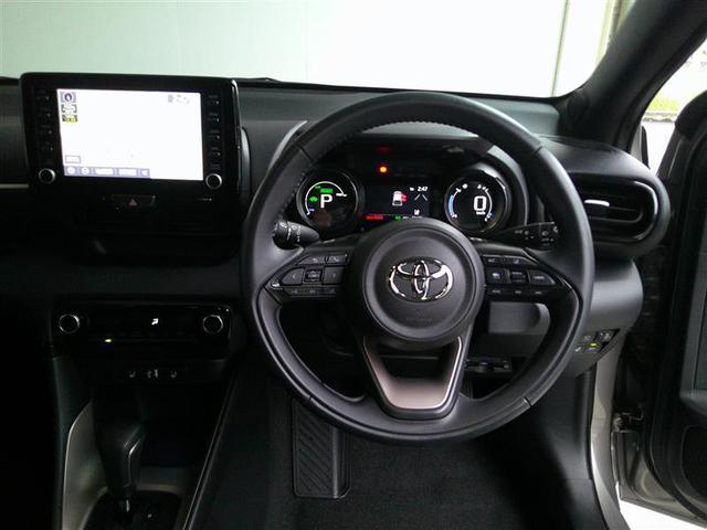 ヤリス ハイブリッドZ PCS 整備記録簿 AW Bカメラ ナビ付 LEDランプ スマキー ETC付き メディアプレイヤー接続 VSC パワステ クルコン カーテンエアバック キーフリー ABS イモビ エアコン メモリナビ(4枚目)