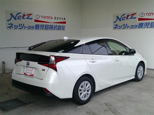 プリウス Ｓ　取説記録簿　ＤＶＤ再生機能　ＥＳＣ　スマートキ－　地デジ　メモリーナビゲーション　ＬＥＤヘッドライト　フルオートエアコン　クルーズコントロール　エアバッグ　イモビ　パワーウインドウ　ＰＳ　ＴＶナビ（3枚目）