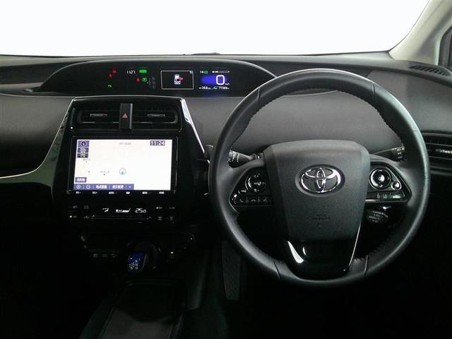 プリウス Ｓ　取説記録簿　ＤＶＤ再生機能　ＥＳＣ　スマートキ－　地デジ　メモリーナビゲーション　ＬＥＤヘッドライト　フルオートエアコン　クルーズコントロール　エアバッグ　イモビ　パワーウインドウ　ＰＳ　ＴＶナビ（4枚目）