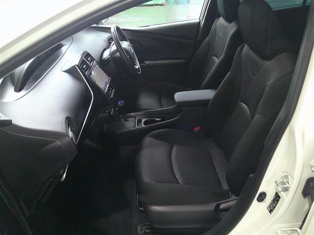 プリウス Ｓ　取説記録簿　ＤＶＤ再生機能　ＥＳＣ　スマートキ－　地デジ　メモリーナビゲーション　ＬＥＤヘッドライト　フルオートエアコン　クルーズコントロール　エアバッグ　イモビ　パワーウインドウ　ＰＳ　ＴＶナビ（14枚目）