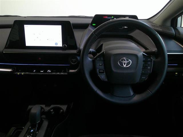 プリウス G フルセグ メモリーナビ ミュージックプレイヤー接続可 バックカメラ 衝突被害軽減システム ETC ドラレコ LEDヘッドランプ 記録簿(4枚目)