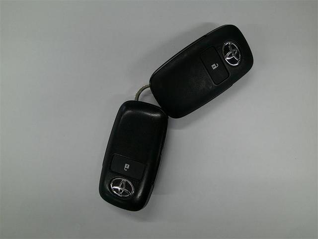 ライズ Ｚ　衝突回避システム　メディアプレイヤー接続　スマートキ－　リヤカメラ　アルミホイール　エコアイドル　ＬＥＤライト　オートエアコン　横滑り防止機能　ＴＶ　キーフリー　パワーウインドウ　エアバッグ　ＥＴＣ（26枚目）