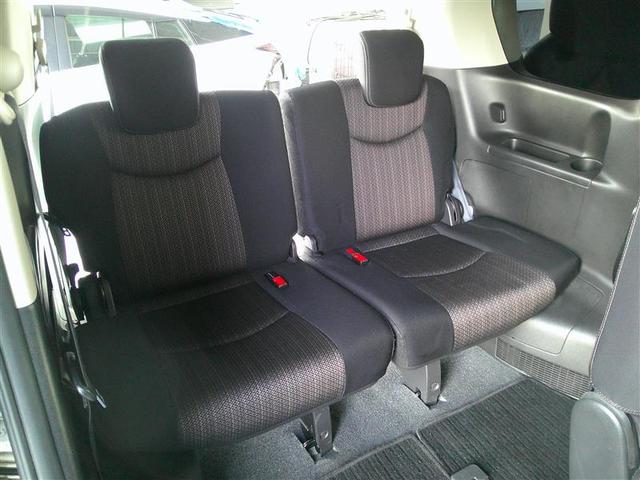 セレナ ハイウェイスター　Ｓ－ハイブリッド　衝突軽減Ｂ　アイドリングＳＴＯＰ　スマートエントリー　Ｗエアコン　３列シート　ＬＥＤライト　フルフラットシート　オートクルーズ　セキュリティ　ウォークスルー　Ｂカメラ　ＥＴＣ　アルミホイール　メモナビ（10枚目）