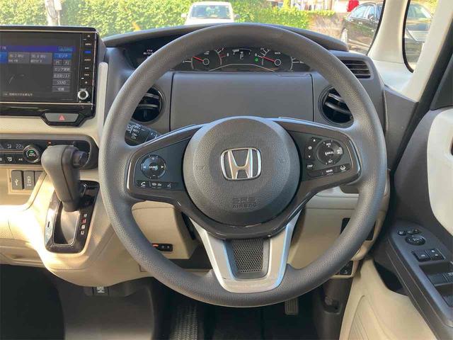 自ら操るハンドル!ドライバーの生命線です。お客様の目で実際にご確認ください。