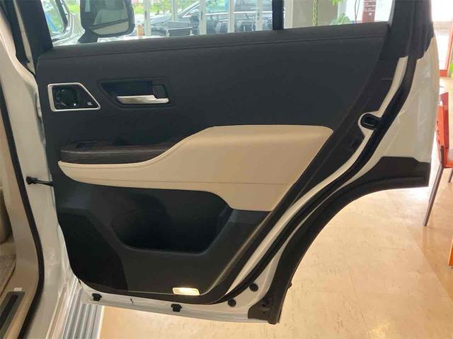 当店のお車をご覧いただきましてありがとうございます。お車についてのご質問やお見積りのご依頼、ご購入にあたってのご相談などお気軽にお問い合わせ下さい！