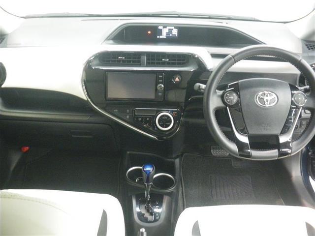 アクア Ｇソフトレザーセレクション　・衝突回避支援ＴＳＳＣ　純正ナビ／フルセグＴＶ　ＥＴＣ　バックモニター　ドラレコ　ＬＥＤヘッドランプ　ＬＥＤフロントフォグランプ　ＡＵＴＯライト　電格ドアミラー　合成皮革シート　中古車ハイブリッド保証（10枚目）