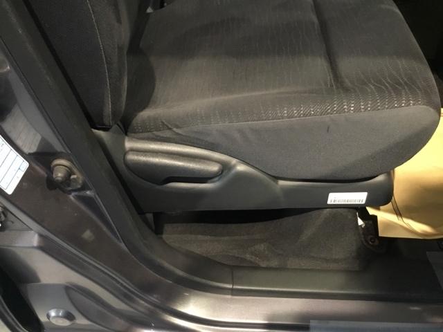 ゼストスパーク Ｗ　ディスプレイオーディオ　ＣＤ　リアカメラ　Ｒカメ　スマートキ　フルオートエアコン　セキュリティー　Ｗエアバッグ　キーレスキー　エアＢ　パワステ　パワーウインドウ　ベンチシート　ＡＢＳ（14枚目）