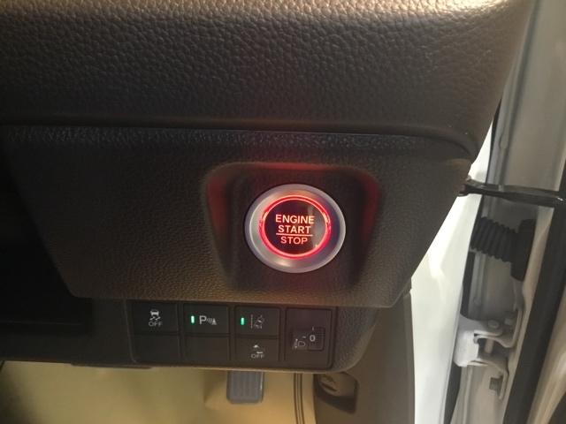 Ｎ－ＷＧＮ Ｌホンダセンシング　メモリーナビ　リアカメラ　ＥＴＣ　Ｂモニタ　誤発進抑制　シートヒータ　横滑り防止機能　セキュリティアラーム　キーフリー　スマートキー　サイドカーテンエアバック　クルーズコントロール　オートエアコン（24枚目）