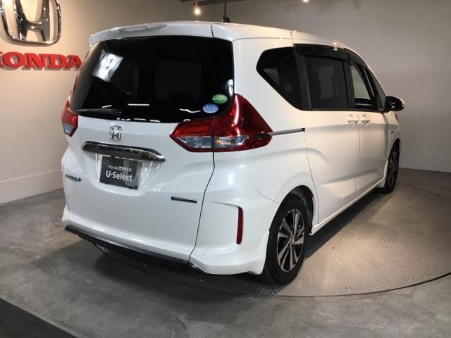 フリード+ハイブリッド ハイブリッドEX メモリーナビ フルセグ リアカメラ ETC 盗難防止システム 衝突軽減システム ウォークスルー オートクルーズコントロール キーレス スマートキ バックカメラ シートH ABS AAC DVD再生(8枚目)