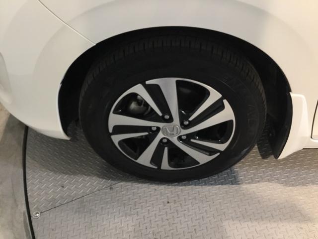 フリード+ハイブリッド ハイブリッドEX メモリーナビ フルセグ リアカメラ ETC 盗難防止システム 衝突軽減システム ウォークスルー オートクルーズコントロール キーレス スマートキ バックカメラ シートH ABS AAC DVD再生(33枚目)