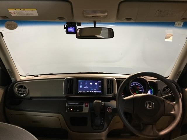 Ｎ－ＯＮＥ Ｇ・Ｌパッケージ　メモリーナビ　ＥＴＣ　フルセグ　ＤＶＤ再生可　ベンチＳ　盗難防止　フルオートエアコン　パワーウィンドウ　ナビＴＶ　地デジＴＶ　助手席エアバック　ＥＳＣ　運転席エアバッグ　パワーステアリング　ＡＢＳ（2枚目）