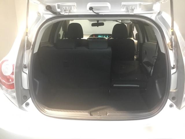 アクア Ｓ　メモリーナビ　ワンセグ　リアカメラ　スマートキープッシュスタート　キーレスエントリ　ナビ＆ＴＶ　オートエアコン　デュアルエアバック　Ｂカメラ　パワーウィンドウ　ＳＲＳ　パワーステアリング　ＡＢＳ（11枚目）