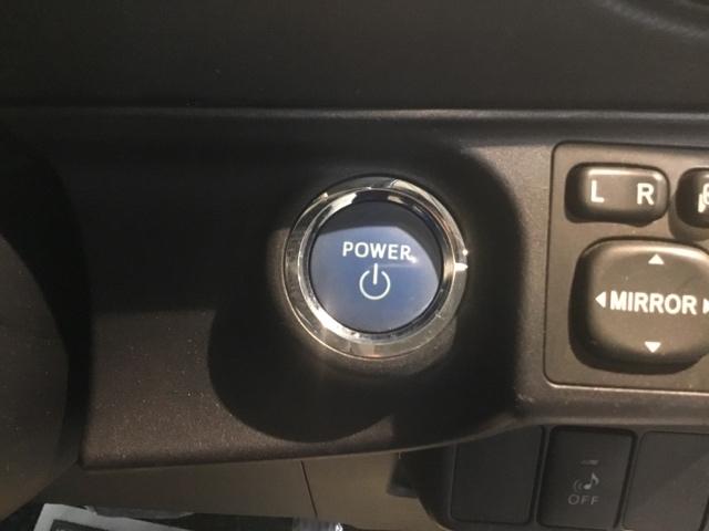 アクア Ｓ　メモリーナビ　ワンセグ　リアカメラ　スマートキープッシュスタート　キーレスエントリ　ナビ＆ＴＶ　オートエアコン　デュアルエアバック　Ｂカメラ　パワーウィンドウ　ＳＲＳ　パワーステアリング　ＡＢＳ（22枚目）