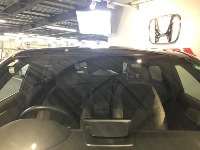 ヴェゼル ｅ：ＨＥＶＰＬａＹ　メモリーナビ　リアカメラ　ＥＴＣ　衝突被害軽減ブレーキ　カーテンエアバッグ　盗難防止装置　アイドルストップ　Ｐセンサー　ＡＢＳ　ＥＳＣ　フルオートエアコン　エアバッグ　ＬＥＤヘッドライト　スマキー（34枚目）