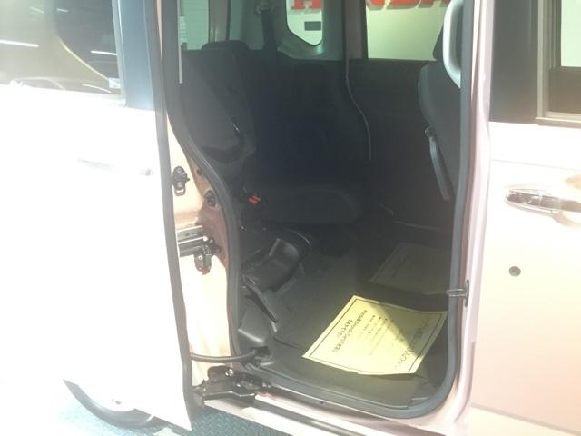 Ｎ－ＢＯＸ ＧターボＳＳパッケージ　メモリーナビ　フルセグ　リアカメラ　ＥＴＣ　Ａストップ　フルオートエアコン　両側自動ドア　地デジＴＶ　ナビテレビ　前席シートヒーター　イモビライザー　キーフリーシステム　スマ－トキ－　パワーウインドウ（14枚目）