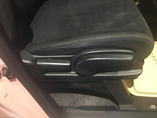 Ｎ－ＢＯＸ ＧターボＳＳパッケージ　メモリーナビ　フルセグ　リアカメラ　ＥＴＣ　Ａストップ　フルオートエアコン　両側自動ドア　地デジＴＶ　ナビテレビ　前席シートヒーター　イモビライザー　キーフリーシステム　スマ－トキ－　パワーウインドウ（19枚目）