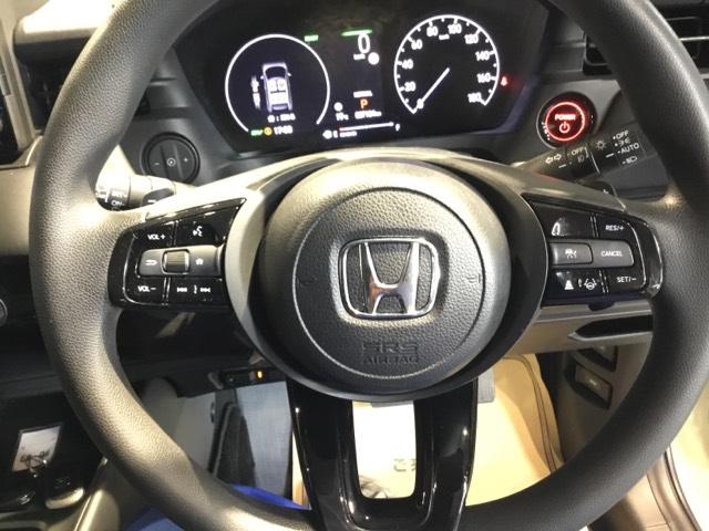 ヴェゼル ｅ：ＨＥＶＸ　メモリーナビ　フルセグ　リアカメラ　ＥＴＣ　ドラレコ　前後障害物センサー　ＡＡＣ　イモビライザー　スマ－トキ－　誤発進抑制　ＰＷ　クルコン　ＥＳＣ　キーフリー　ＬＥＤヘッドランプ　ナビＴＶ　ＡＢＳ（3枚目）