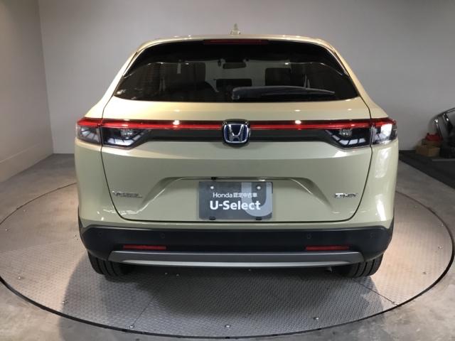 ヴェゼル ｅ：ＨＥＶＸ　メモリーナビ　フルセグ　リアカメラ　ＥＴＣ　ドラレコ　前後障害物センサー　ＡＡＣ　イモビライザー　スマ－トキ－　誤発進抑制　ＰＷ　クルコン　ＥＳＣ　キーフリー　ＬＥＤヘッドランプ　ナビＴＶ　ＡＢＳ（9枚目）