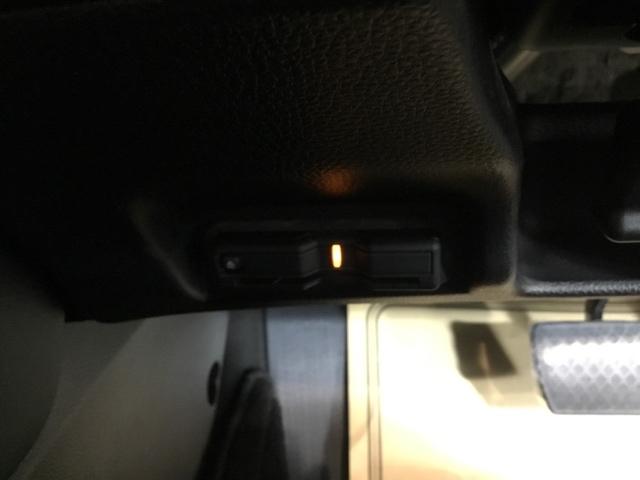 ヴェゼル ｅ：ＨＥＶＸ　メモリーナビ　フルセグ　リアカメラ　ＥＴＣ　ドラレコ　前後障害物センサー　ＡＡＣ　イモビライザー　スマ－トキ－　誤発進抑制　ＰＷ　クルコン　ＥＳＣ　キーフリー　ＬＥＤヘッドランプ　ナビＴＶ　ＡＢＳ（26枚目）