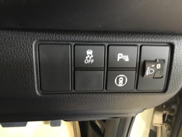 ヴェゼル ｅ：ＨＥＶＸ　メモリーナビ　フルセグ　リアカメラ　ＥＴＣ　ドラレコ　前後障害物センサー　ＡＡＣ　イモビライザー　スマ－トキ－　誤発進抑制　ＰＷ　クルコン　ＥＳＣ　キーフリー　ＬＥＤヘッドランプ　ナビＴＶ　ＡＢＳ（28枚目）