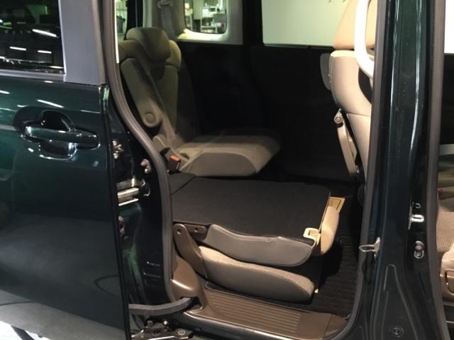 Ｎ－ＢＯＸ Ｌ　リアカメラ　メモリーナビ　ＥＴＣ　衝突回避支援ブレーキ　Ｉ－ＳＴＯＰ　クリソナ　ＰＷ　パワステ　Ｓヒーター　スマ－トキ－　Ｂカメ　地デジＴＶ　ナビ＆ＴＶ　横滑り防止　ＬＥＤライト　エアコン付き　ＤＶＤ（13枚目）