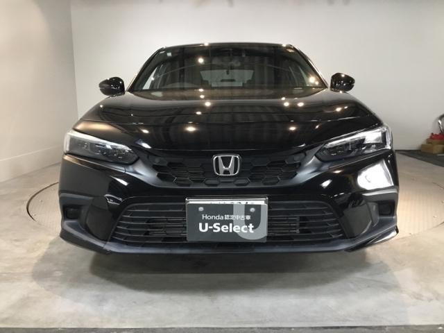 シビック ＬＸ　リアカメラ　シートヒーター　ＥＴＣ　地デジ　オートエアコン　サイドエアバッグ　盗難防止装置　ＬＥＤヘッドライト　クルーズコントロール　ターボ　横滑り防止装置　ＵＳＢ接続　ＡＢＳ　キーフリー　エアバッグ（6枚目）