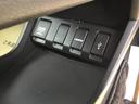 USBチャージャー搭載。スマートフォンなどの充電にとっても便利です。