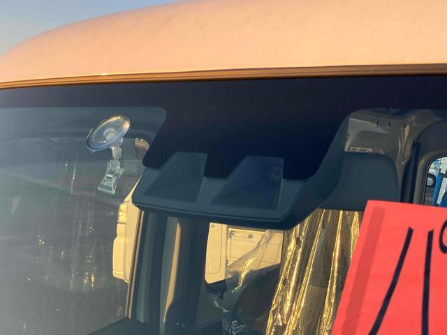 ハイゼットカーゴ スペシャル　４ＷＤ　軽バン　ＣＶＴ　衝突被害軽減システム　クリアランスソナー　両側スライドドア　アイドリングストップ　オートライト　ＥＳＣ　エアコン　パワーステアリング　パワーウィンドウ　運転席エアバッグ（7枚目）