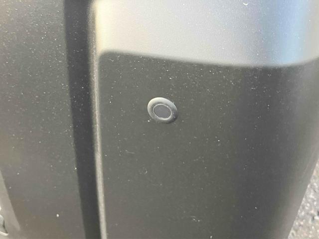 ハイゼットカーゴ スペシャル　４ＷＤ　軽バン　ＣＶＴ　衝突被害軽減システム　クリアランスソナー　両側スライドドア　アイドリングストップ　オートライト　ＥＳＣ　エアコン　パワーステアリング　パワーウィンドウ　運転席エアバッグ（8枚目）