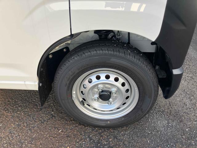 ハイゼットカーゴ スペシャル　４ＷＤ　軽バン　ＣＶＴ　衝突被害軽減システム　クリアランスソナー　両側スライドドア　アイドリングストップ　オートライト　ＥＳＣ　エアコン　パワーステアリング　パワーウィンドウ　運転席エアバッグ（14枚目）