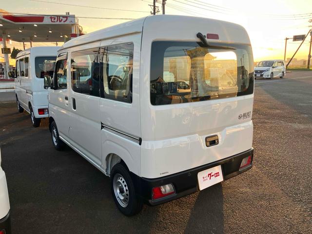 ハイゼットカーゴ スペシャル　４ＷＤ　軽バン　ＣＶＴ　衝突被害軽減システム　クリアランスソナー　両側スライドドア　アイドリングストップ　オートライト　ＥＳＣ　エアコン　パワーステアリング　パワーウィンドウ　運転席エアバッグ（18枚目）