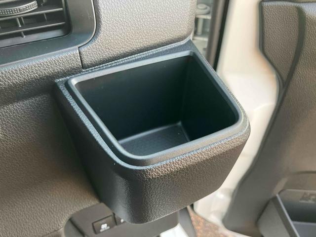 ハイゼットカーゴ スペシャル　４ＷＤ　軽バン　ＣＶＴ　衝突被害軽減システム　クリアランスソナー　両側スライドドア　アイドリングストップ　オートライト　ＥＳＣ　エアコン　パワーステアリング　パワーウィンドウ　運転席エアバッグ（37枚目）