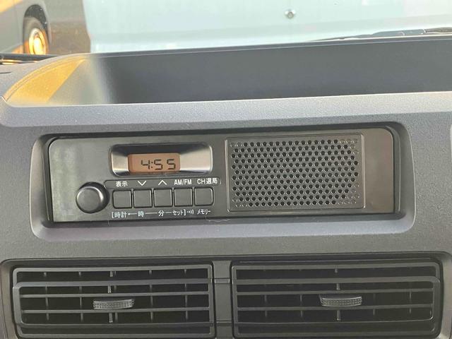 ハイゼットカーゴ スペシャル　４ＷＤ　軽バン　ＣＶＴ　衝突被害軽減システム　クリアランスソナー　両側スライドドア　アイドリングストップ　オートライト　ＥＳＣ　エアコン　パワーステアリング　パワーウィンドウ　運転席エアバッグ（46枚目）