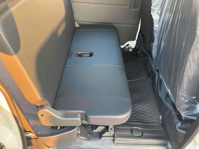 ハイゼットカーゴ スペシャル　４ＷＤ　軽バン　ＣＶＴ　衝突被害軽減システム　クリアランスソナー　両側スライドドア　アイドリングストップ　オートライト　ＥＳＣ　エアコン　パワーステアリング　パワーウィンドウ　運転席エアバッグ（58枚目）