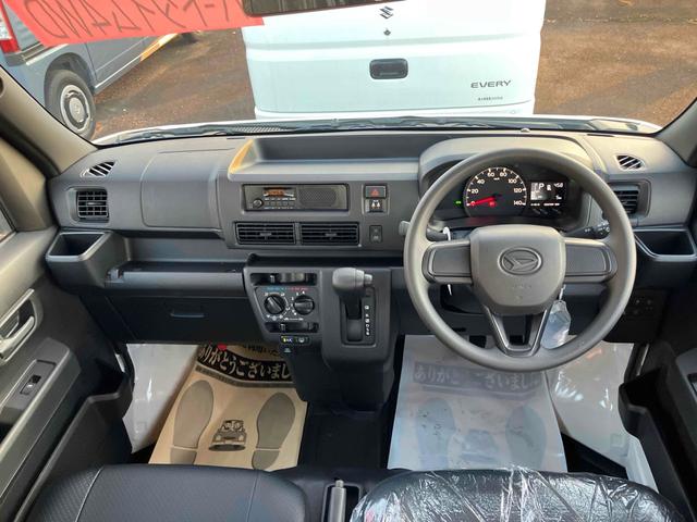 ハイゼットカーゴ スペシャル　４ＷＤ　軽バン　ＣＶＴ　衝突被害軽減システム　クリアランスソナー　両側スライドドア　アイドリングストップ　オートライト　ＥＳＣ　エアコン　パワーステアリング　パワーウィンドウ　運転席エアバッグ（59枚目）