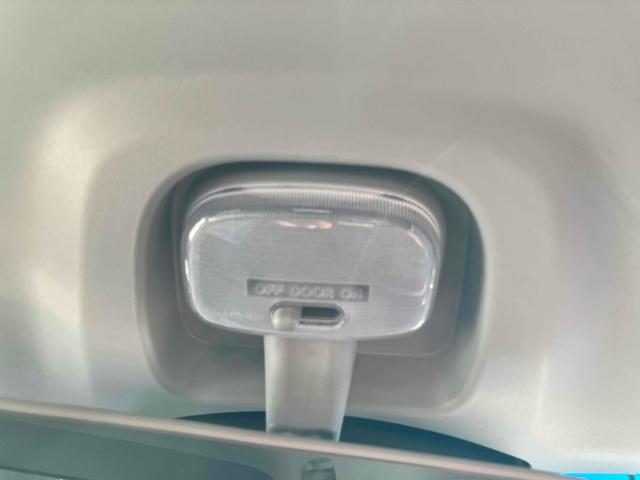 当店のお車をご覧いただきましてありがとうございます。お車についてのご質問やお見積りのご依頼、ご購入にあたってのご相談などお気軽にお問い合わせ下さい！