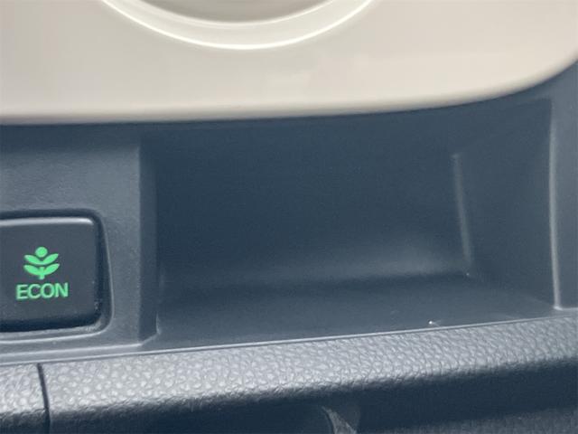 ご覧いただきありがとうございます♪気になったお車がありましたらお気軽にお電話をください♪