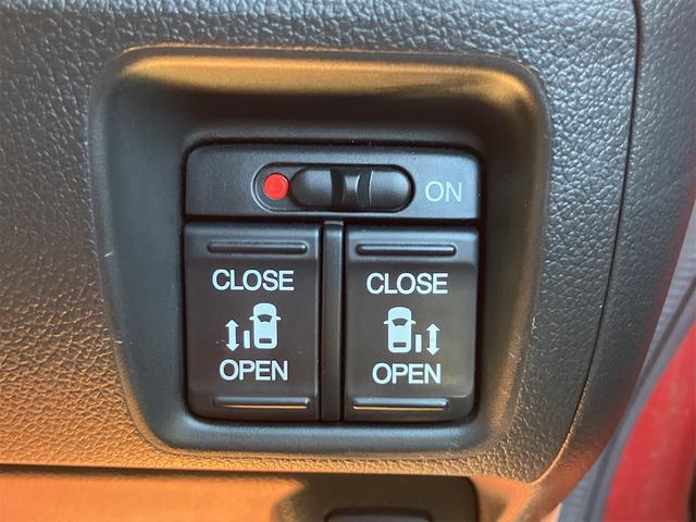 Ｎ－ＢＯＸカスタム Ｇ・ターボＡパッケージ　ワンオーナー　バックカメラ　両側電動スライドドア　ナビ　オートクルーズコントロール　衝突被害軽減システム　オートライト　ＨＩＤ　スマートキー　アイドリングストップ　電動格納ミラー　ベンチシート　ＣＶＴ（10枚目）